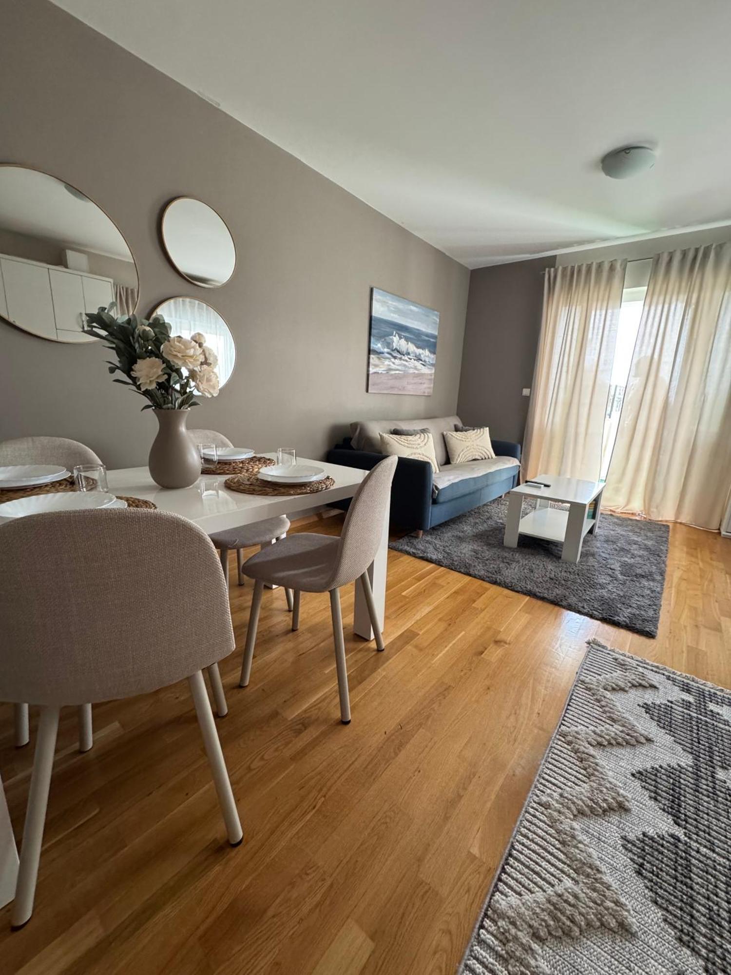 Apartment Tri Sunca Baška Voda Esterno foto