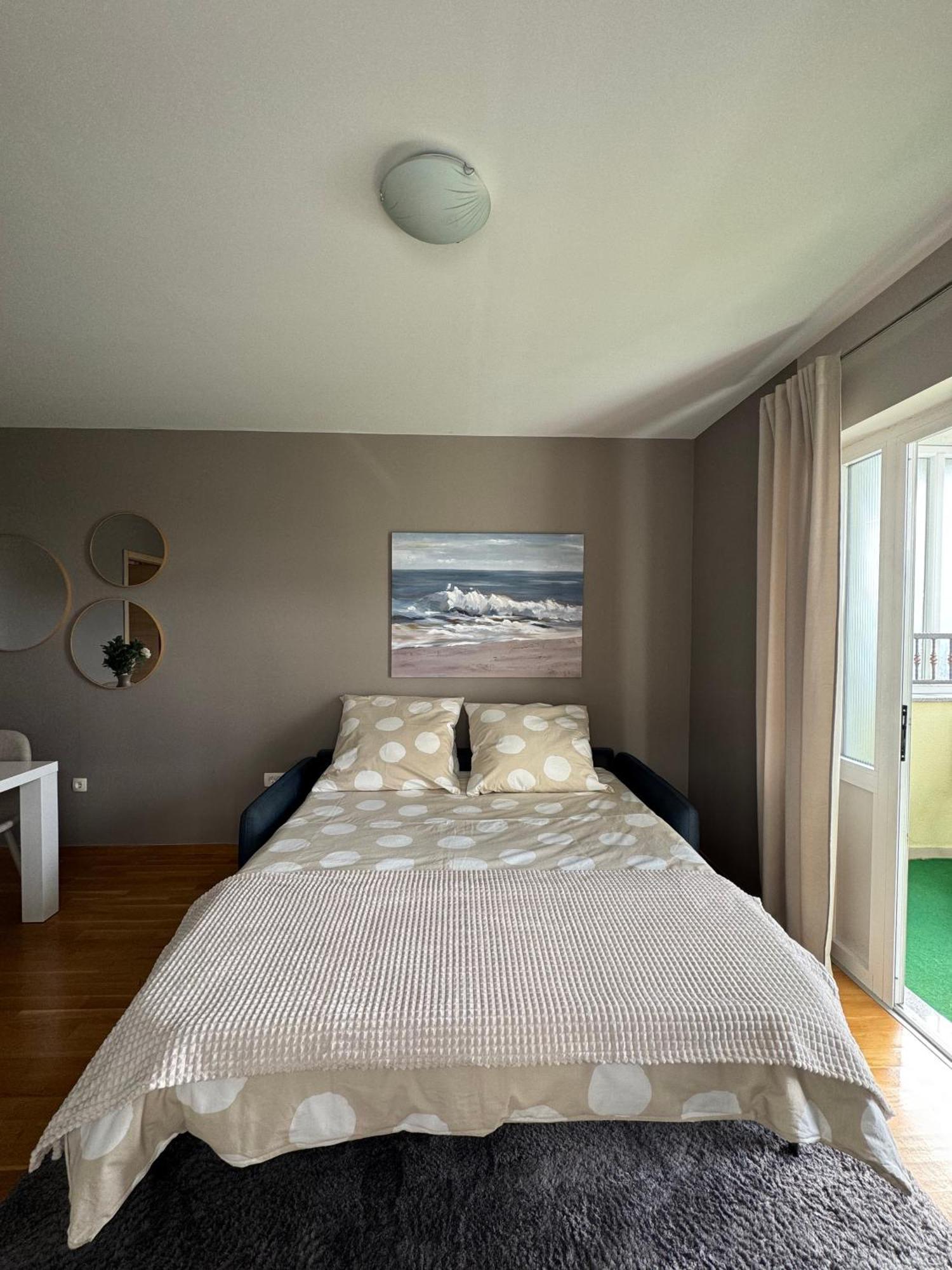 Apartment Tri Sunca Baška Voda Esterno foto