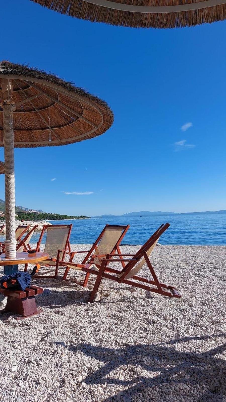 Apartment Tri Sunca Baška Voda Esterno foto