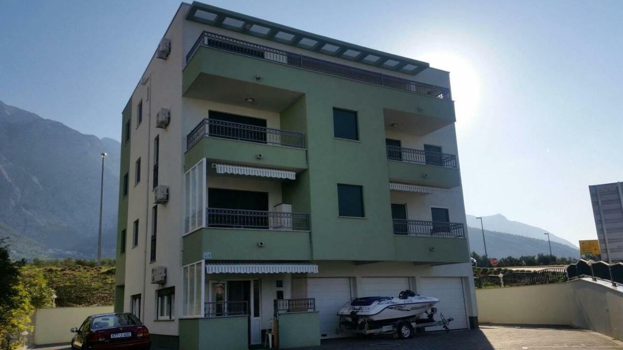 Apartment Tri Sunca Baška Voda Esterno foto
